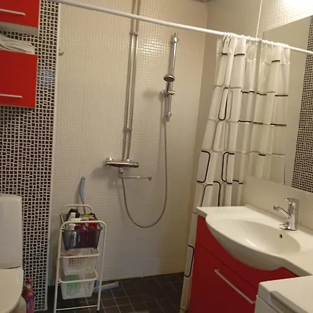 Valoisa Kaksio Rauhallisella Sijainnilla