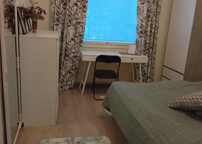 Valoisa Kaksio Rauhallisella Sijainnilla *